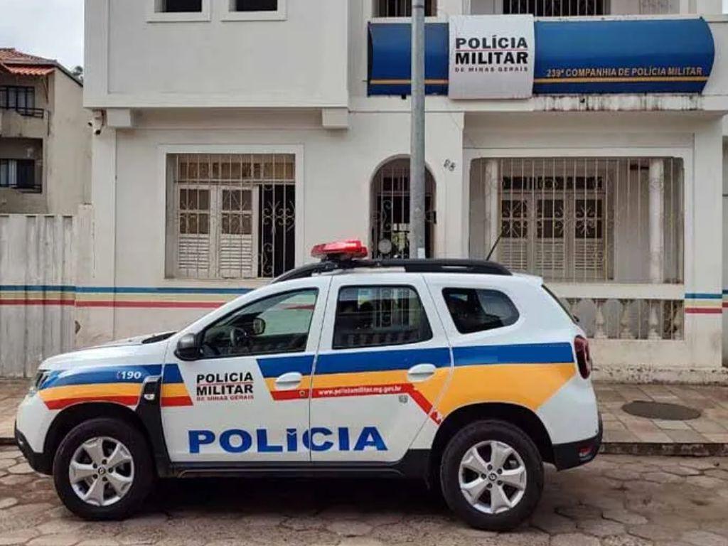 Homem é preso por agredir companheira após ser chamado de 