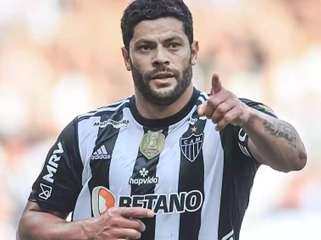 Atlético vence São Paulo com golaço de Hulk e pênalti de Lucas em jogo emocionante